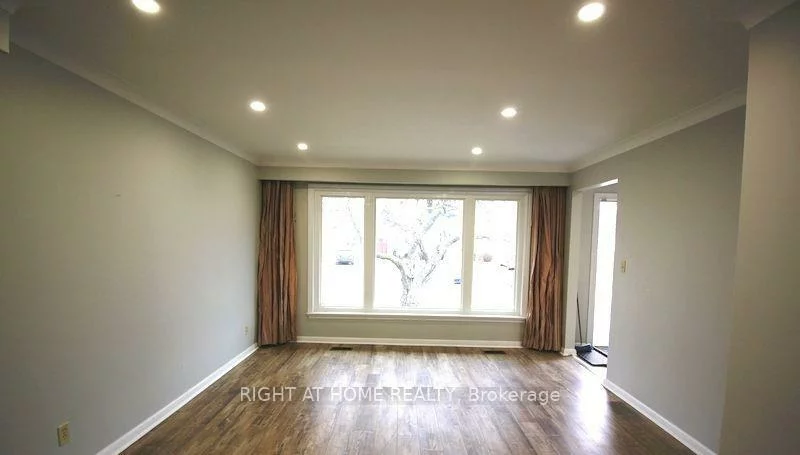 28, Reno, Ionview, Toronto