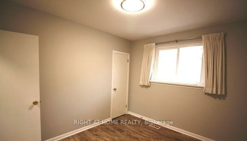 28, Reno, Ionview, Toronto