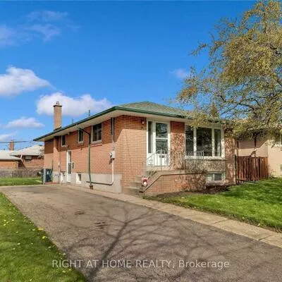 28, Reno, Ionview, Toronto