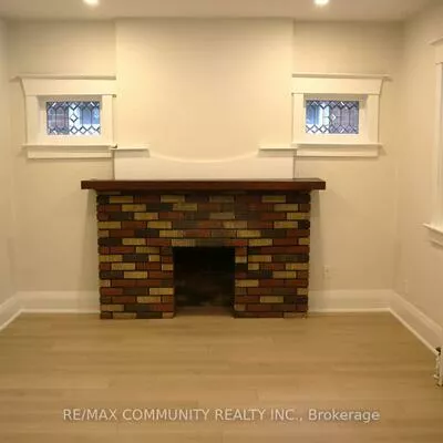 731, Coxwell, Danforth, Toronto