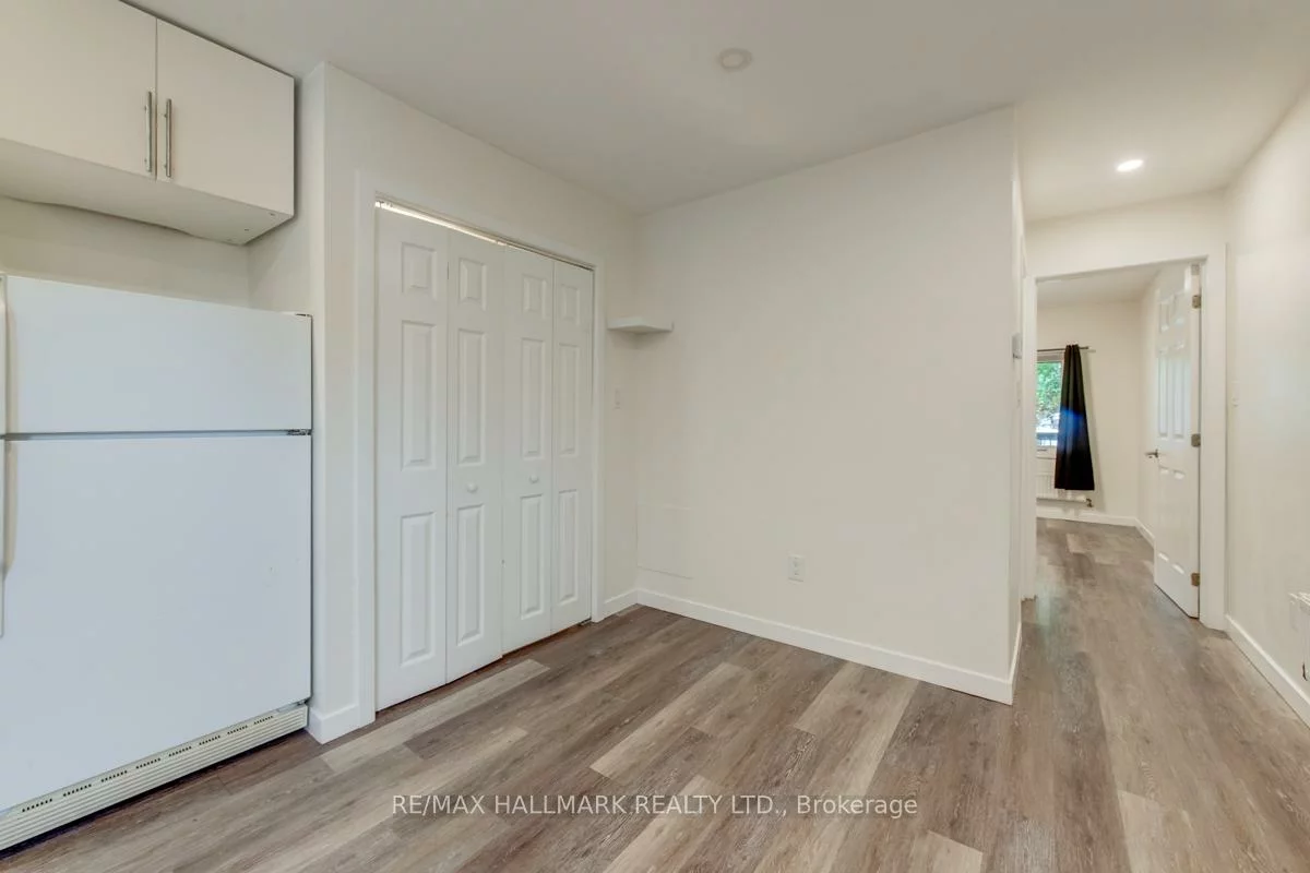 233, Kingston, The Beaches, Toronto