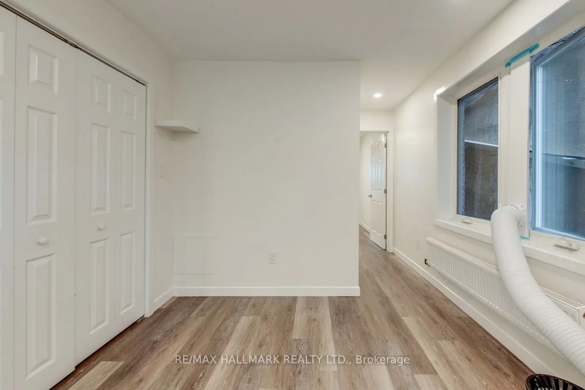 233, Kingston, The Beaches, Toronto