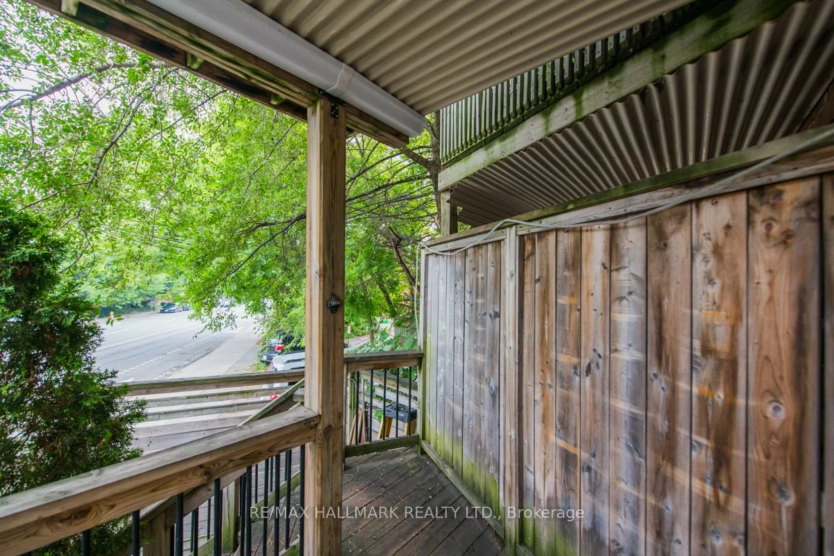 233, Kingston, The Beaches, Toronto