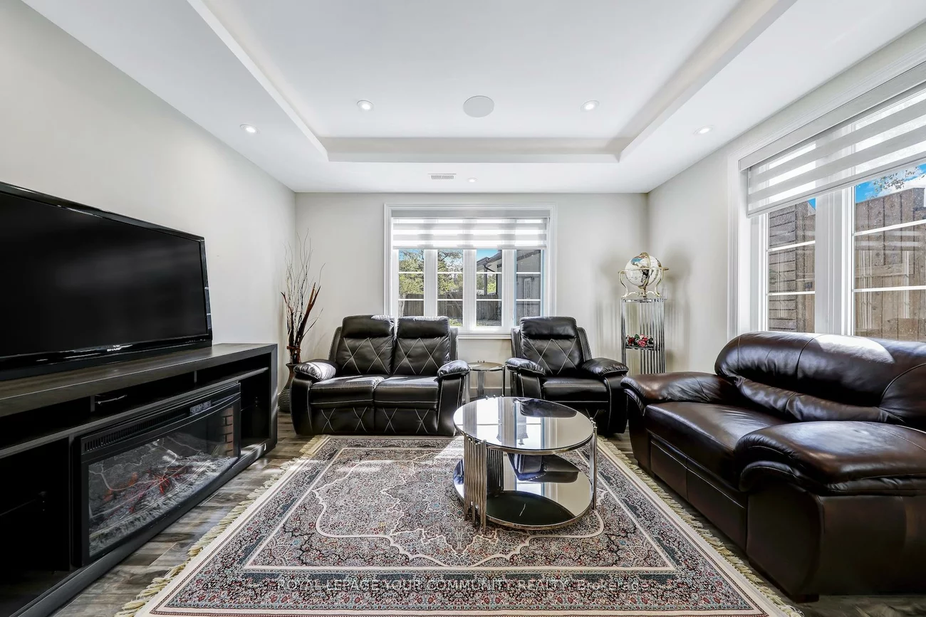 8, Fraserton, Bendale, Toronto