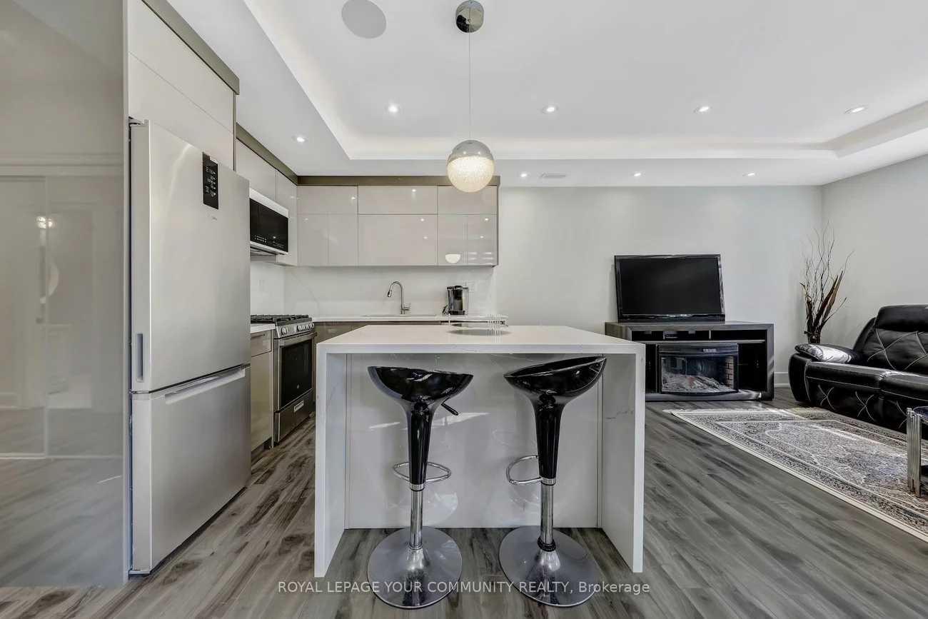 8, Fraserton, Bendale, Toronto