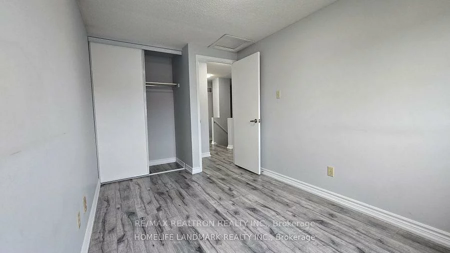 70, Penmarric, Milliken, Toronto