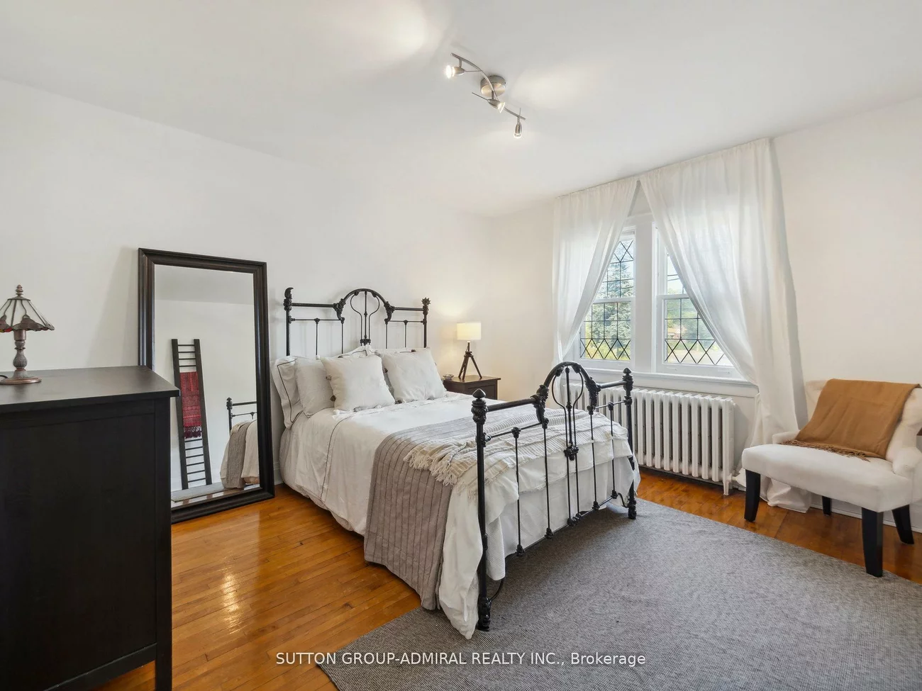 4, Don Mills, East York, Toronto