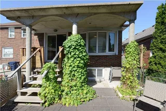 129, Memorial Park, Danforth Village-East York, Toronto