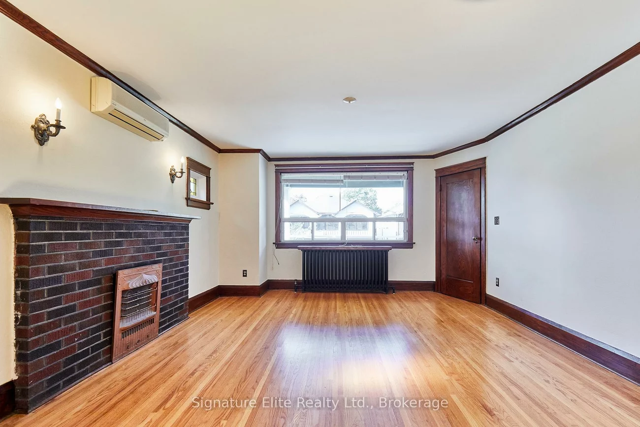 21, Hammersmith, The Beaches, Toronto