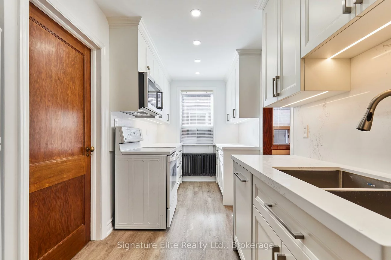 21, Hammersmith, The Beaches, Toronto