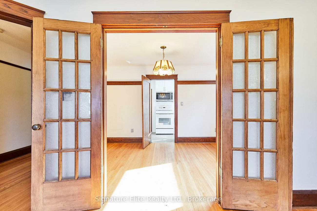 21, Hammersmith, The Beaches, Toronto