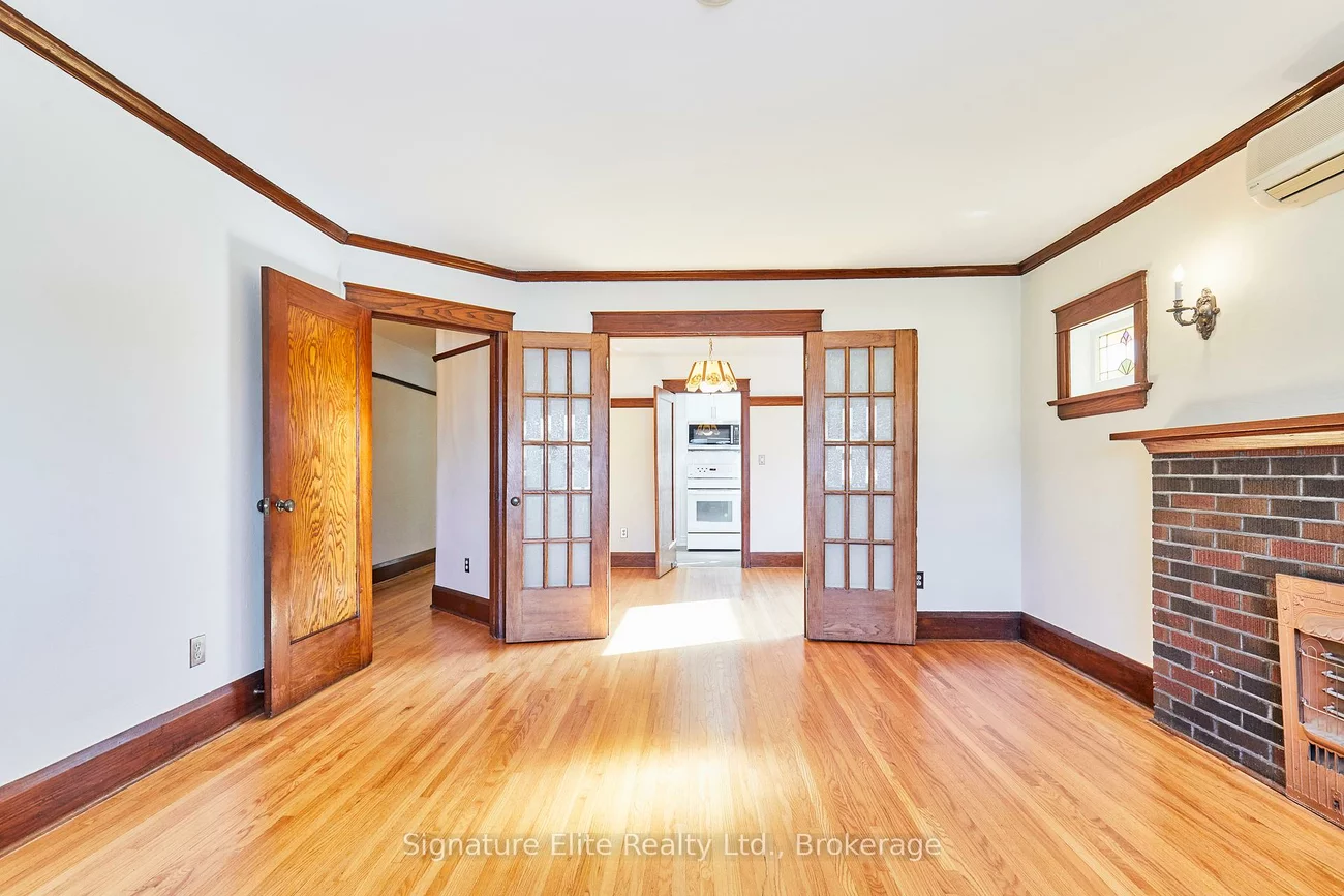 21, Hammersmith, The Beaches, Toronto