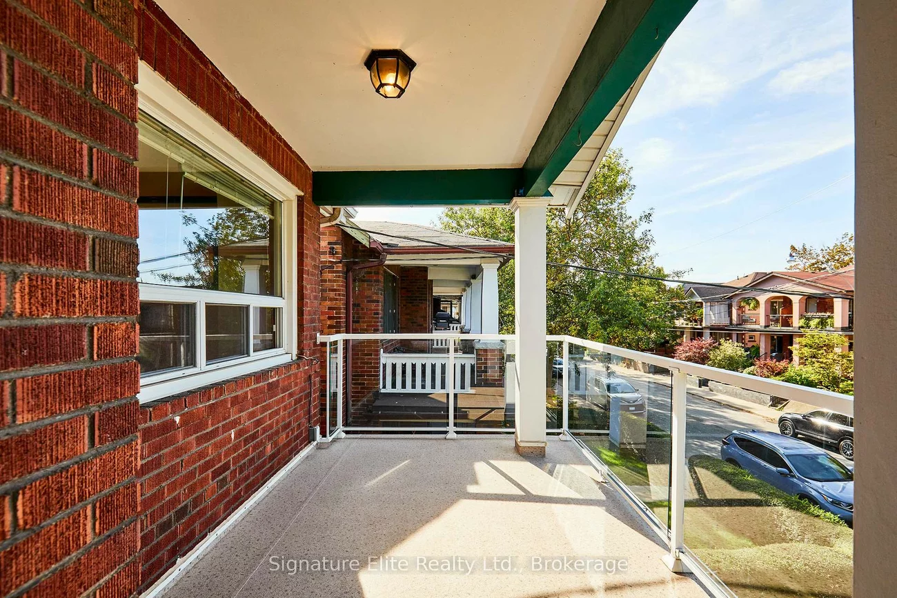 21, Hammersmith, The Beaches, Toronto