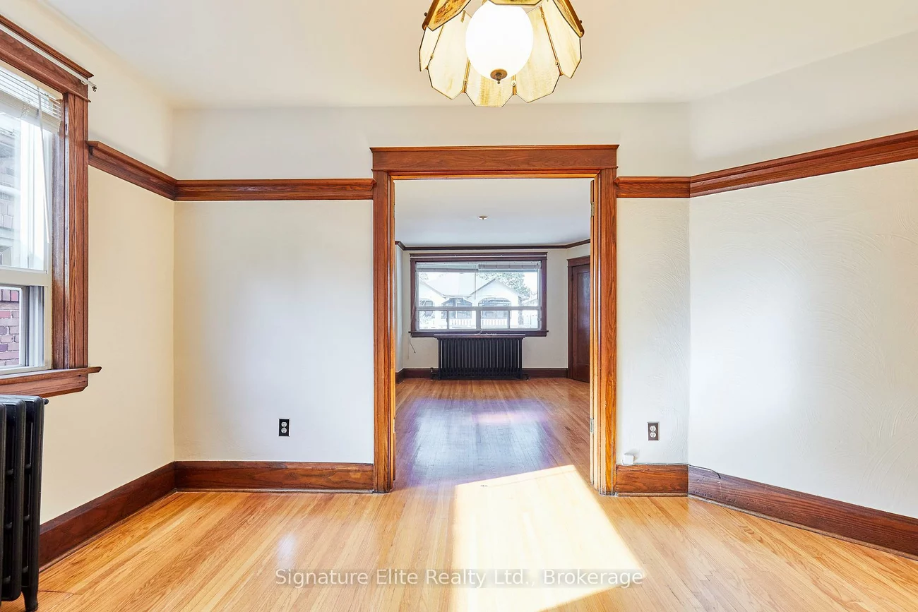 21, Hammersmith, The Beaches, Toronto