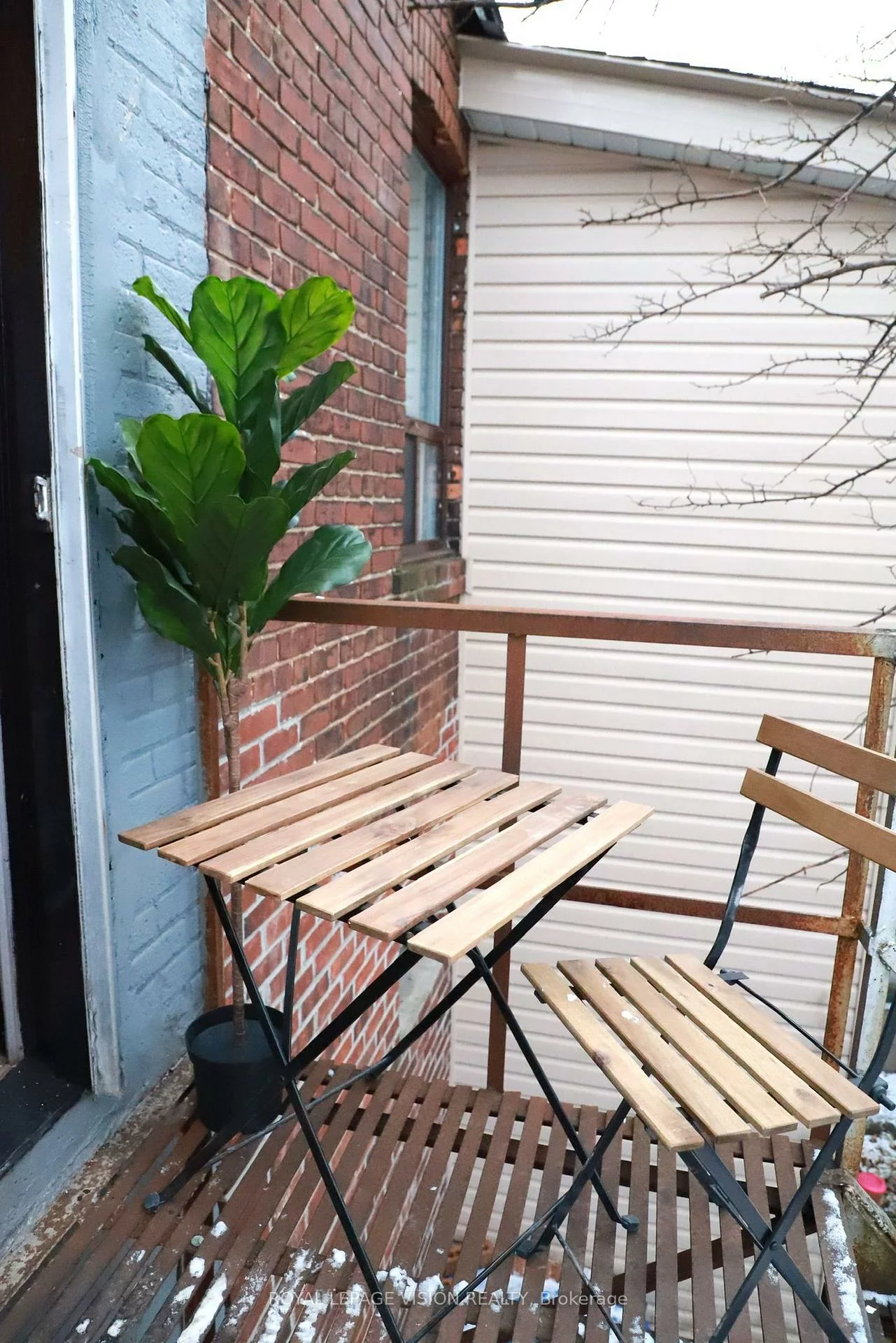 1242, Danforth, Danforth, Toronto