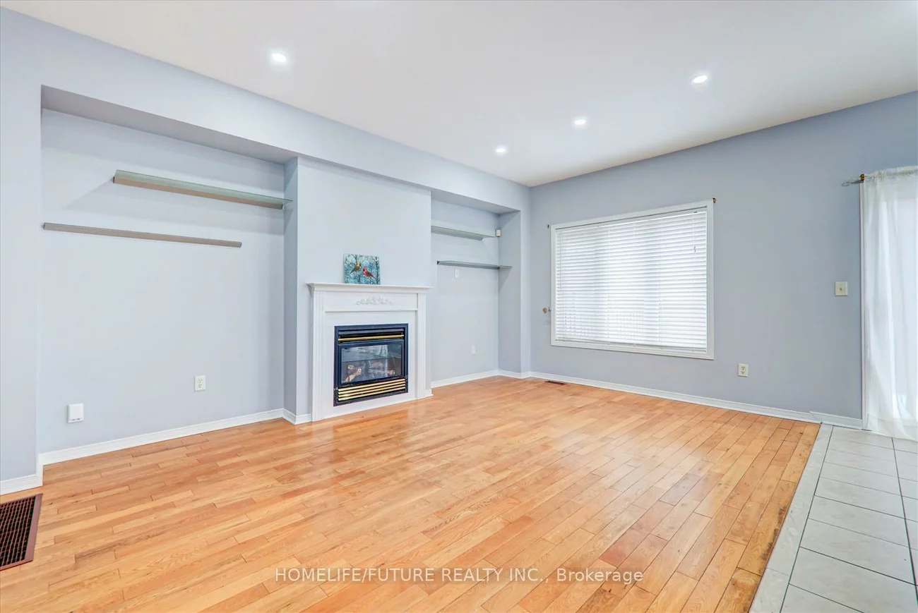 221, Hupfield, Malvern, Toronto