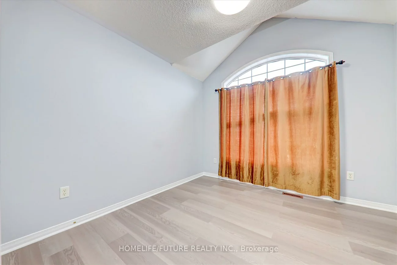 221, Hupfield, Malvern, Toronto