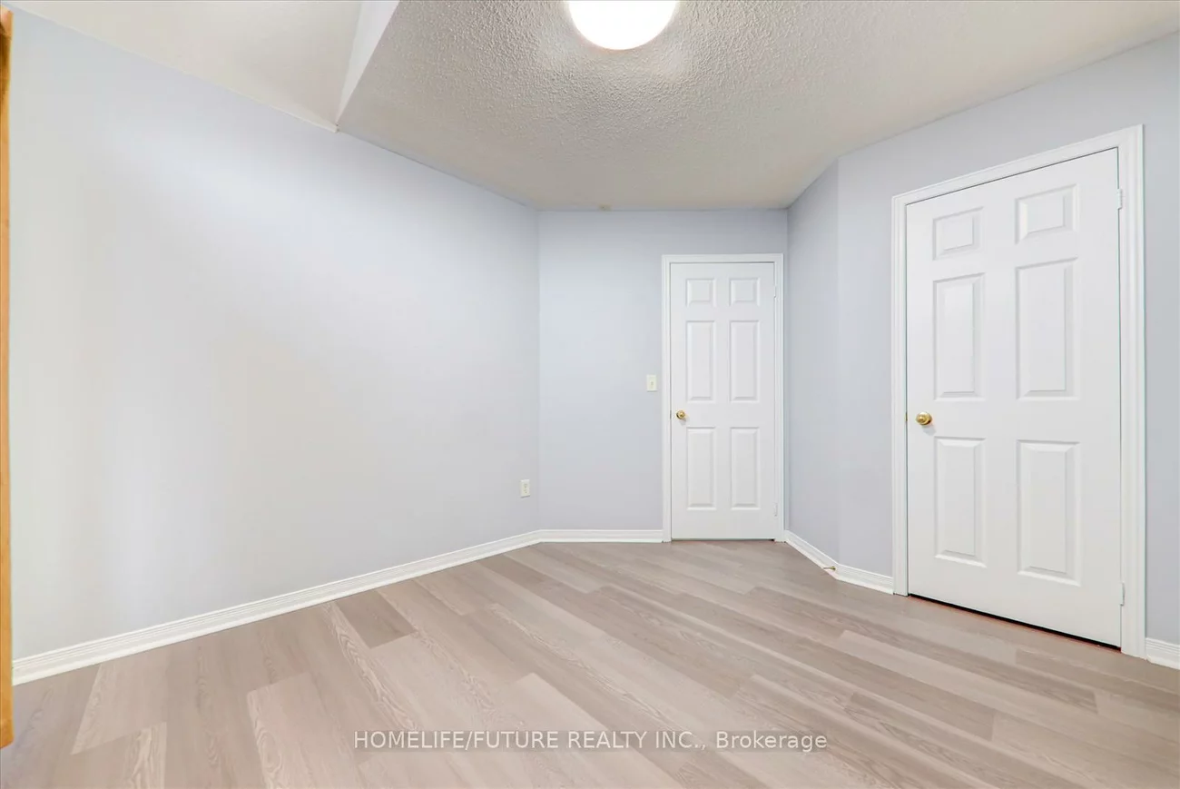 221, Hupfield, Malvern, Toronto