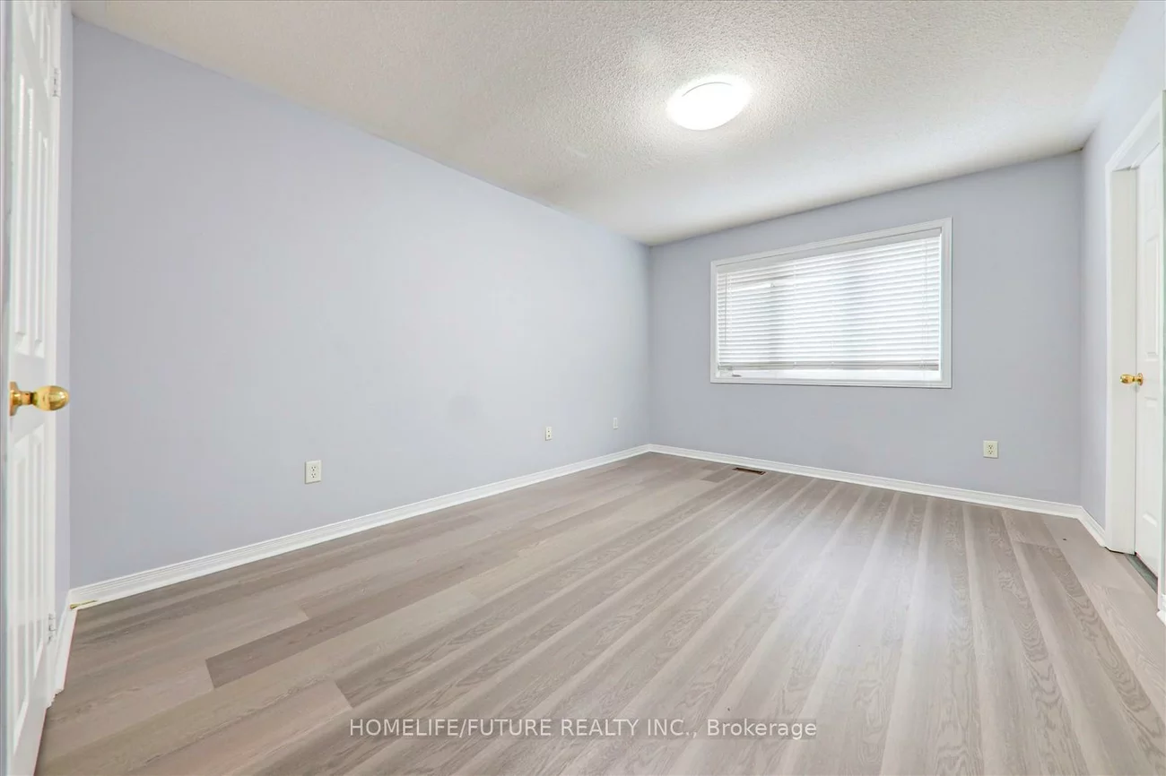 221, Hupfield, Malvern, Toronto