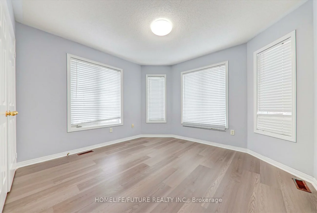 221, Hupfield, Malvern, Toronto