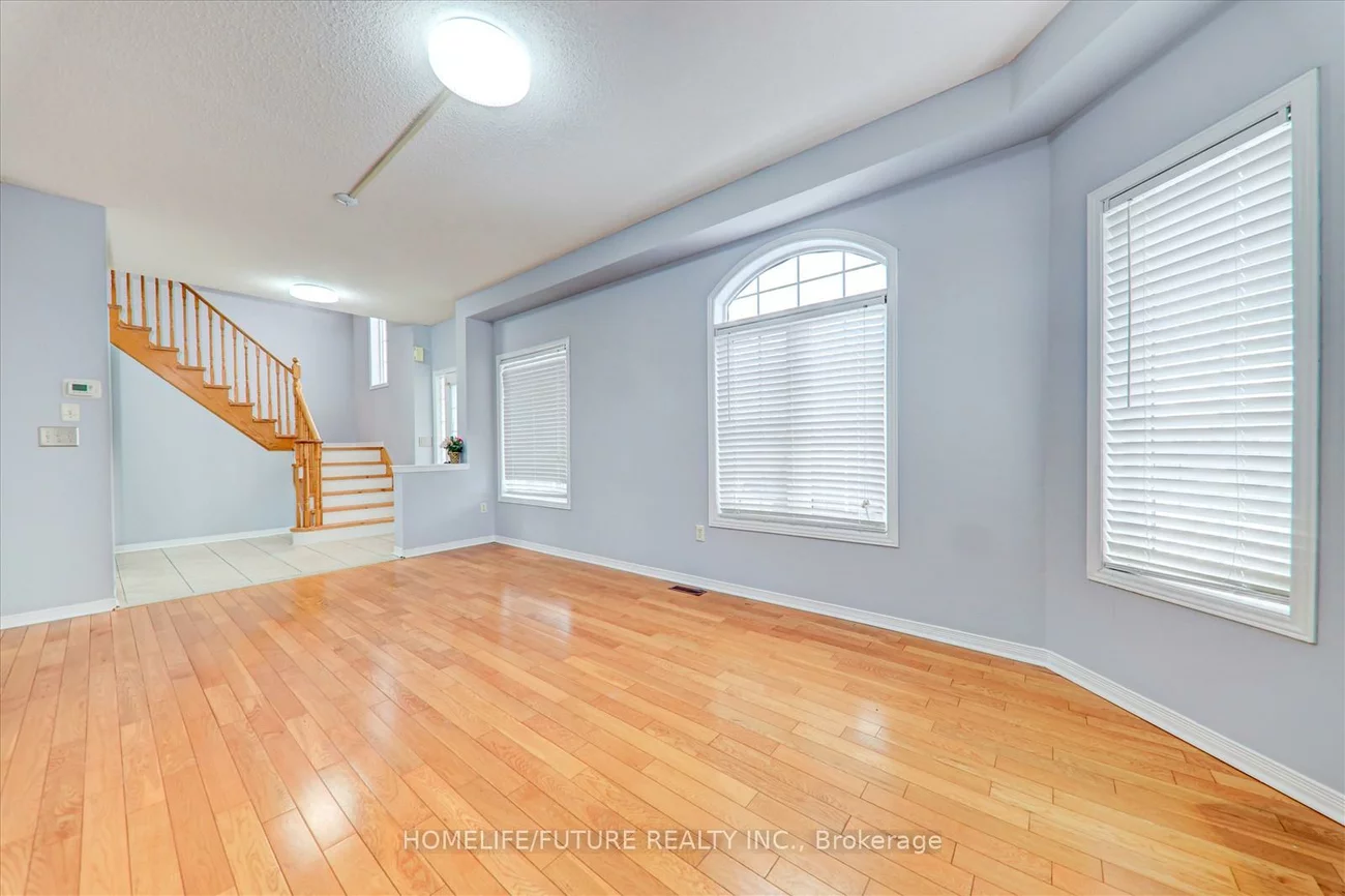 221, Hupfield, Malvern, Toronto