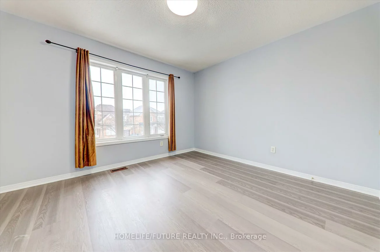221, Hupfield, Malvern, Toronto