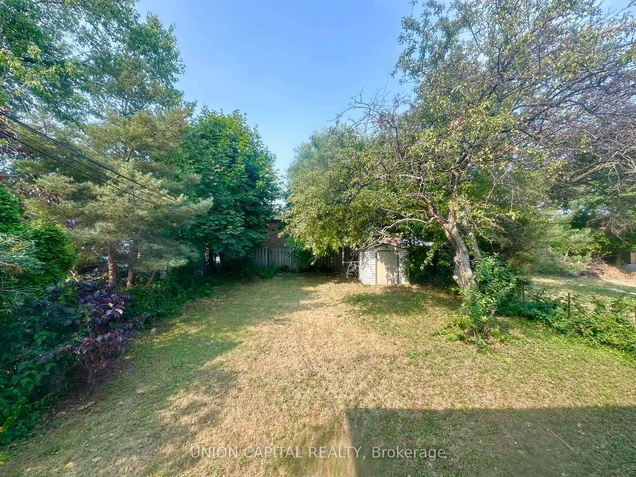 1048, Kennedy, Dorset Park, Toronto