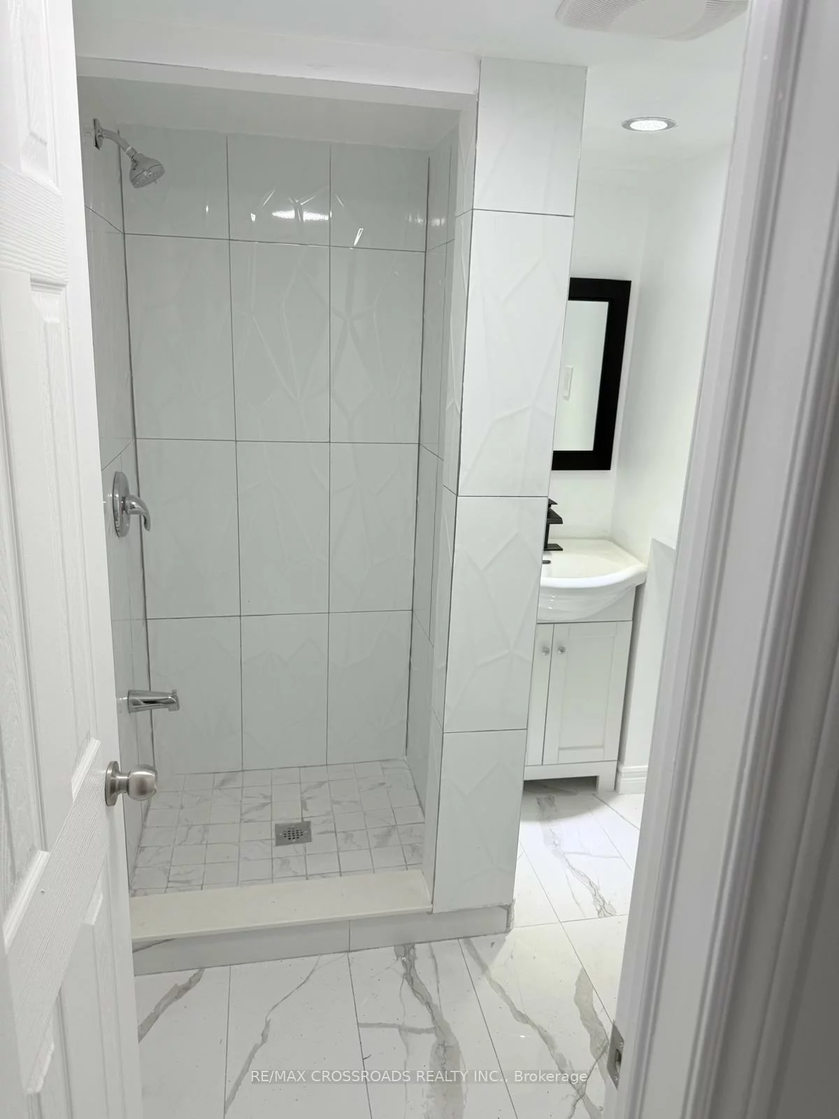 75, Fordover, Guildwood, Toronto