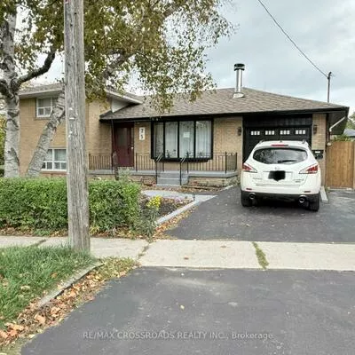 75, Fordover, Guildwood, Toronto