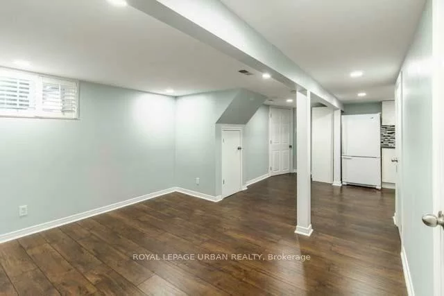 244, Parkview Hill, O'Connor-Parkview, Toronto