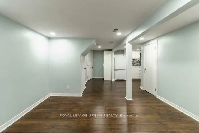 244, Parkview Hill, O'Connor-Parkview, Toronto