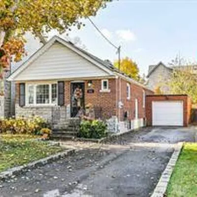 244, Parkview Hill, O'Connor-Parkview, Toronto