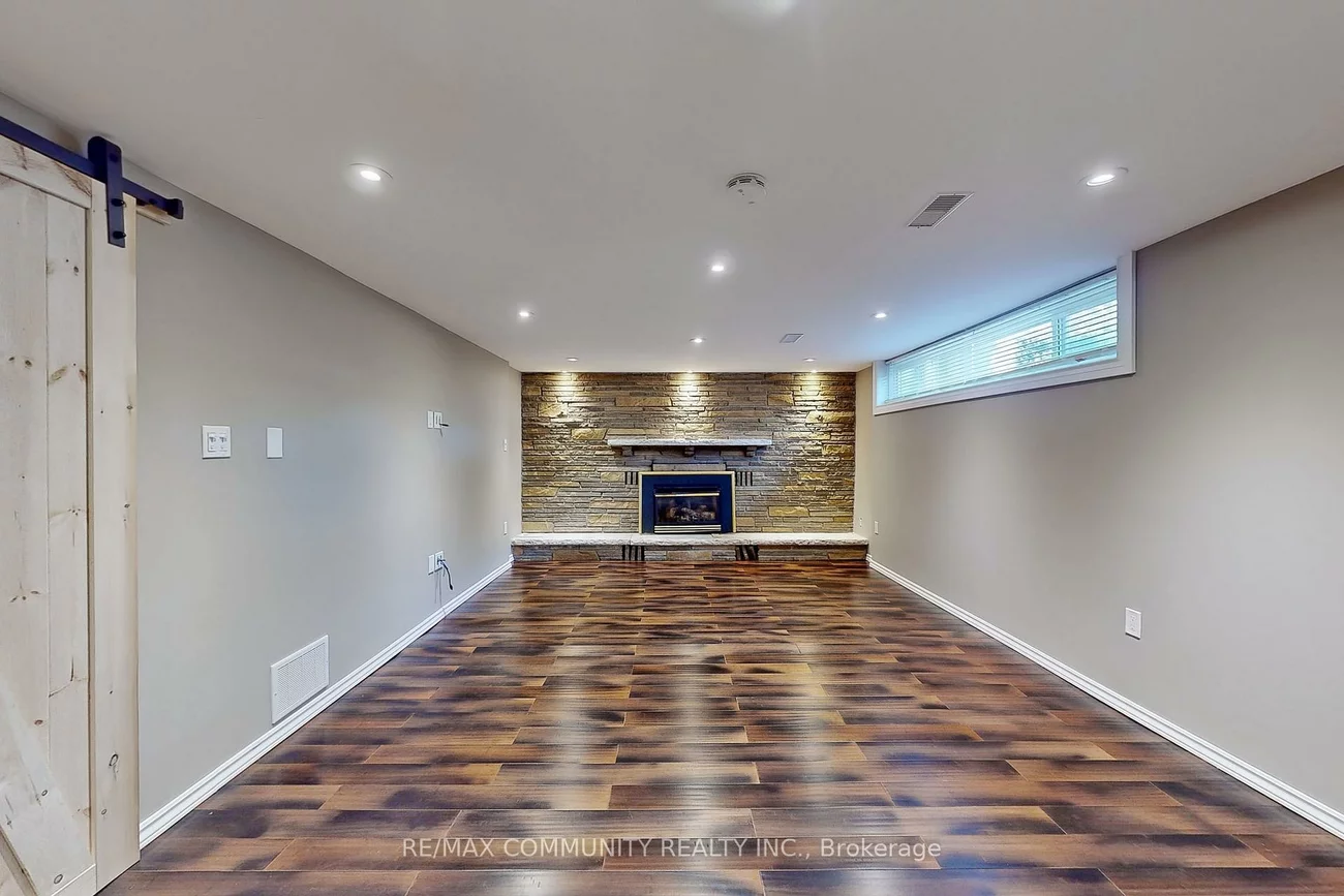 143, Hiscock, Woburn, Toronto