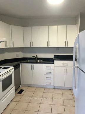 2345, Queen, The Beaches, Toronto