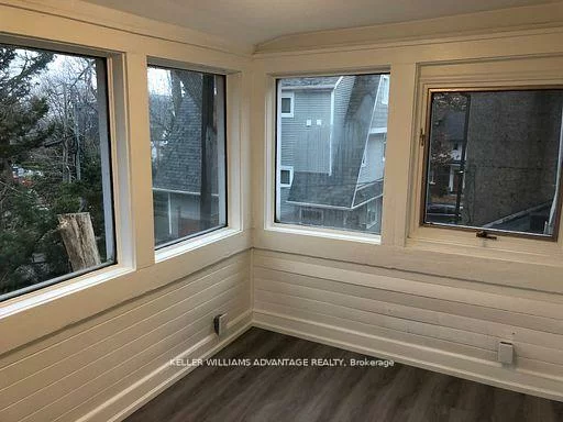 2345, Queen, The Beaches, Toronto