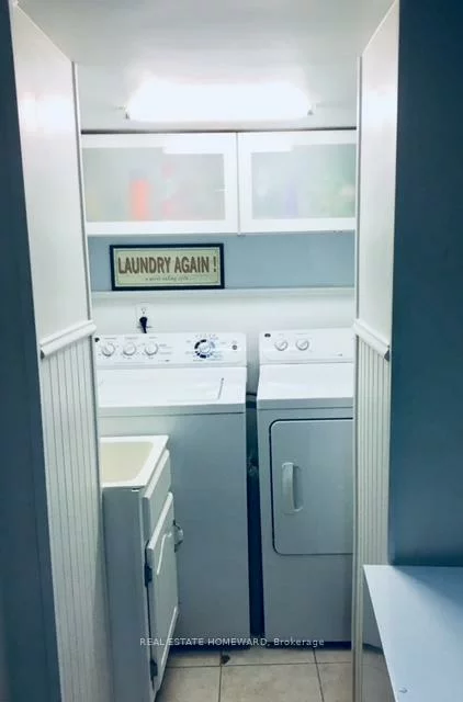 457, Mortimer, Danforth Village-East York, Toronto