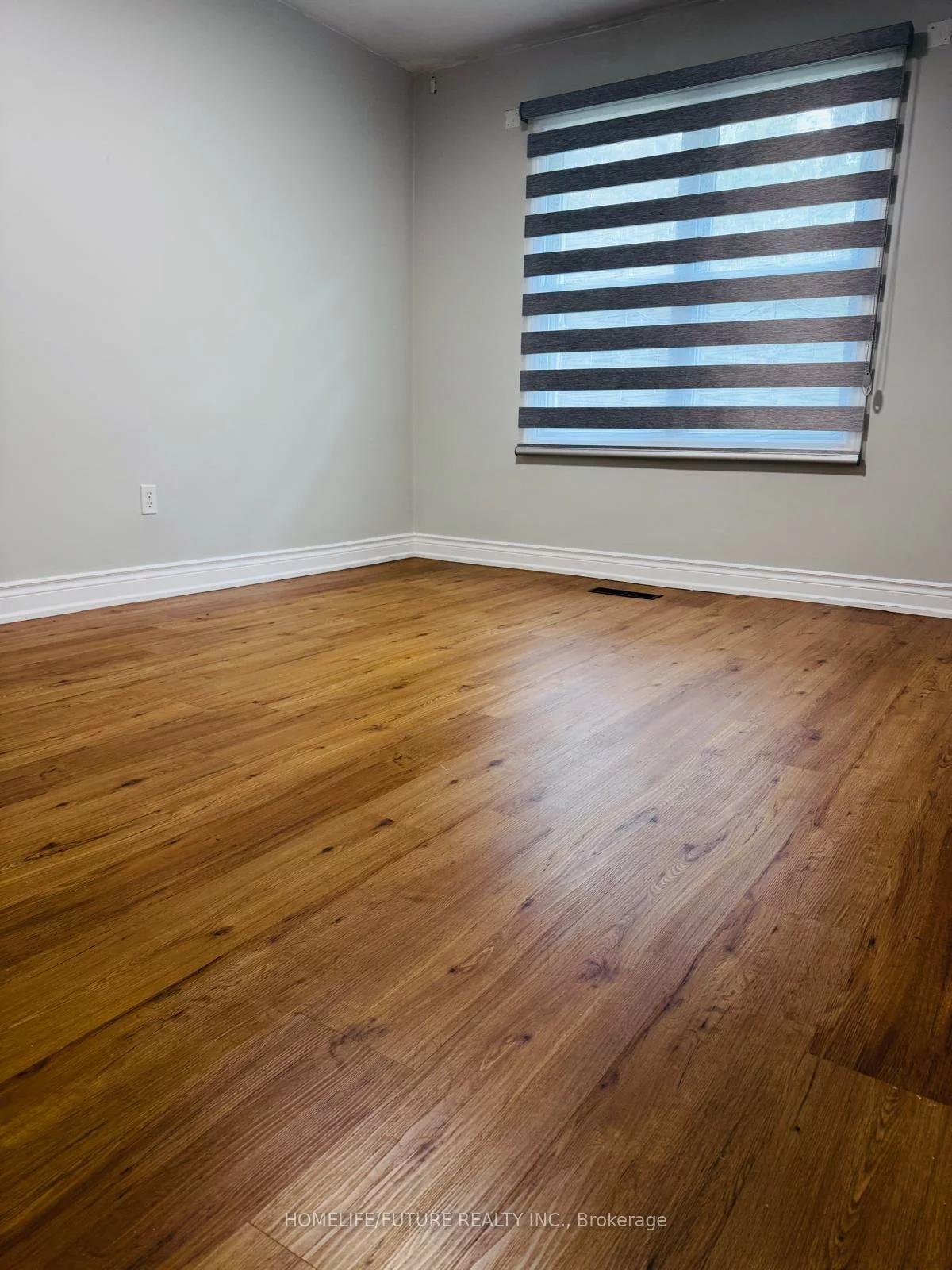 53, Fitzgibbon, Eglinton East, Toronto