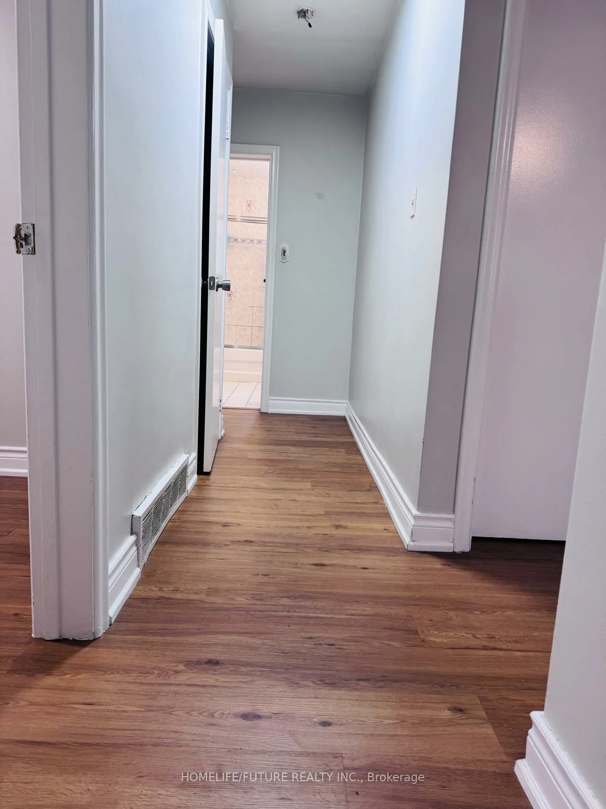 53, Fitzgibbon, Eglinton East, Toronto