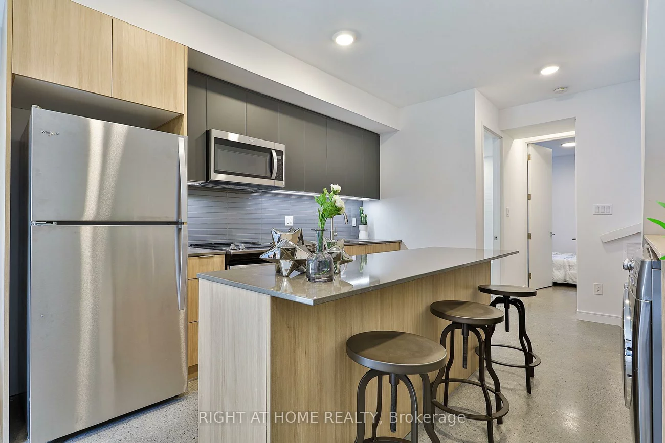 11, Merrill, Woodbine Corridor, Toronto