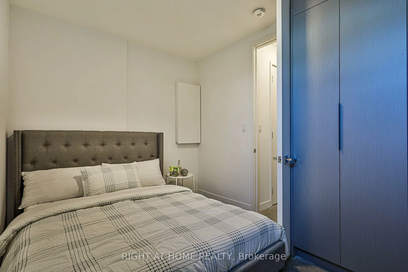 11, Merrill, Woodbine Corridor, Toronto