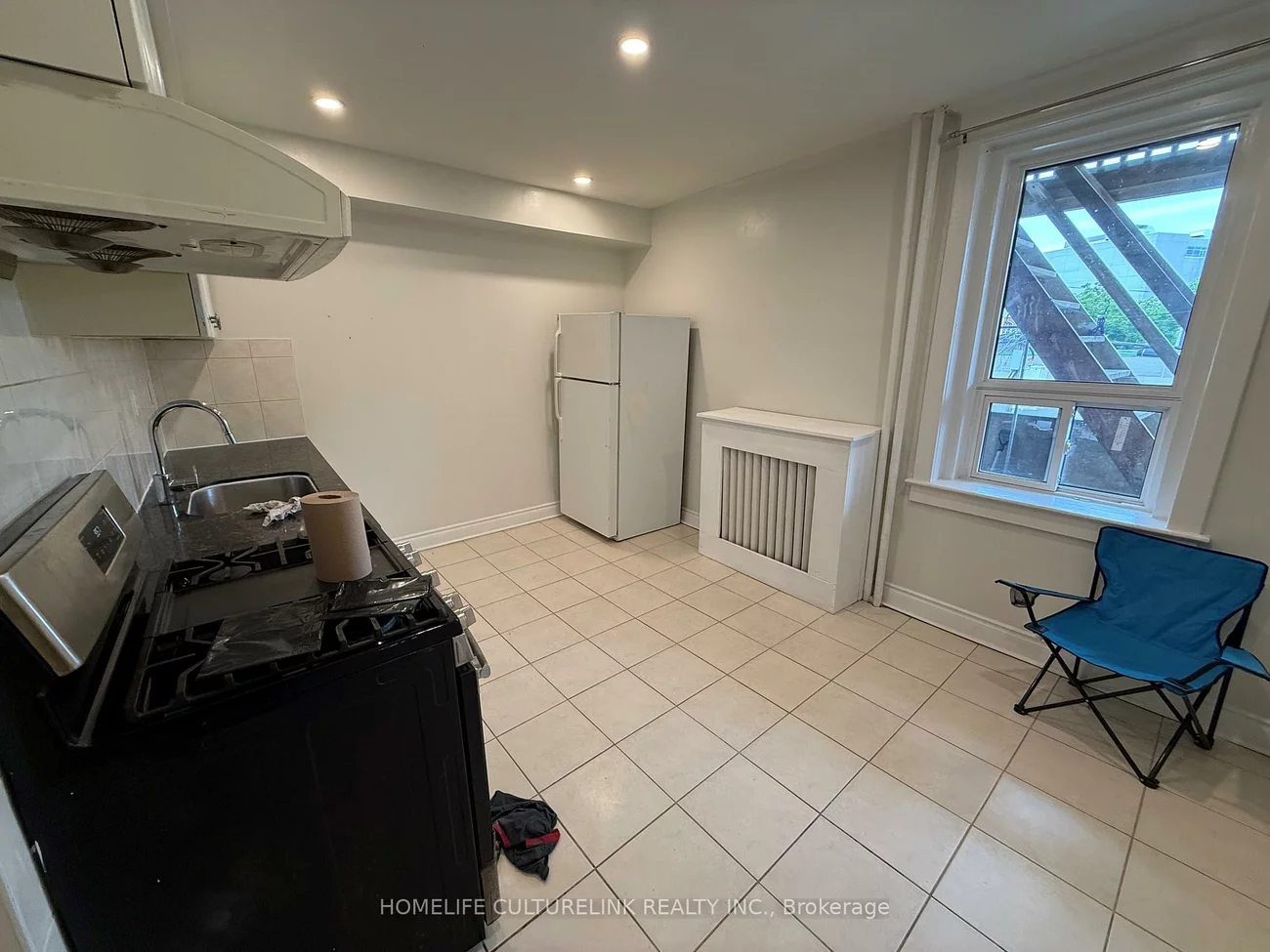 158, Danforth, Playter Estates-Danforth, Toronto