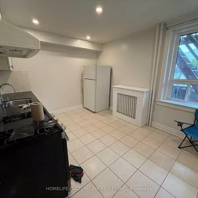 158, Danforth, Playter Estates-Danforth, Toronto