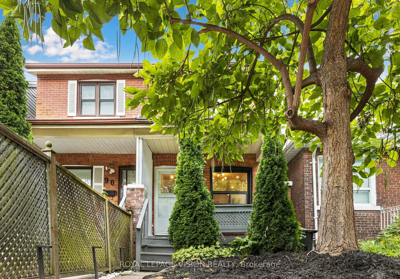 92, Bastedo, Woodbine Corridor, Toronto