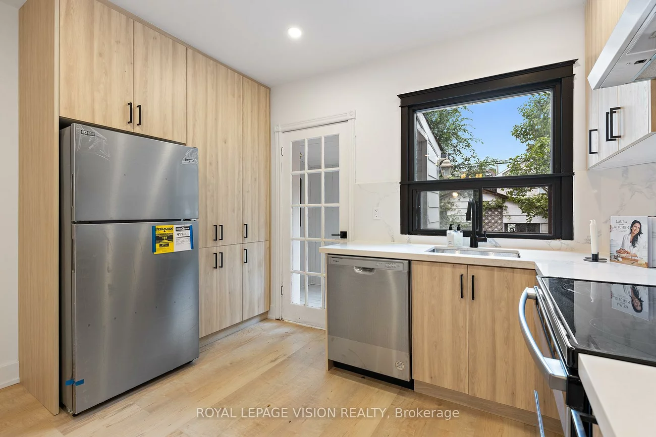 92, Bastedo, Woodbine Corridor, Toronto