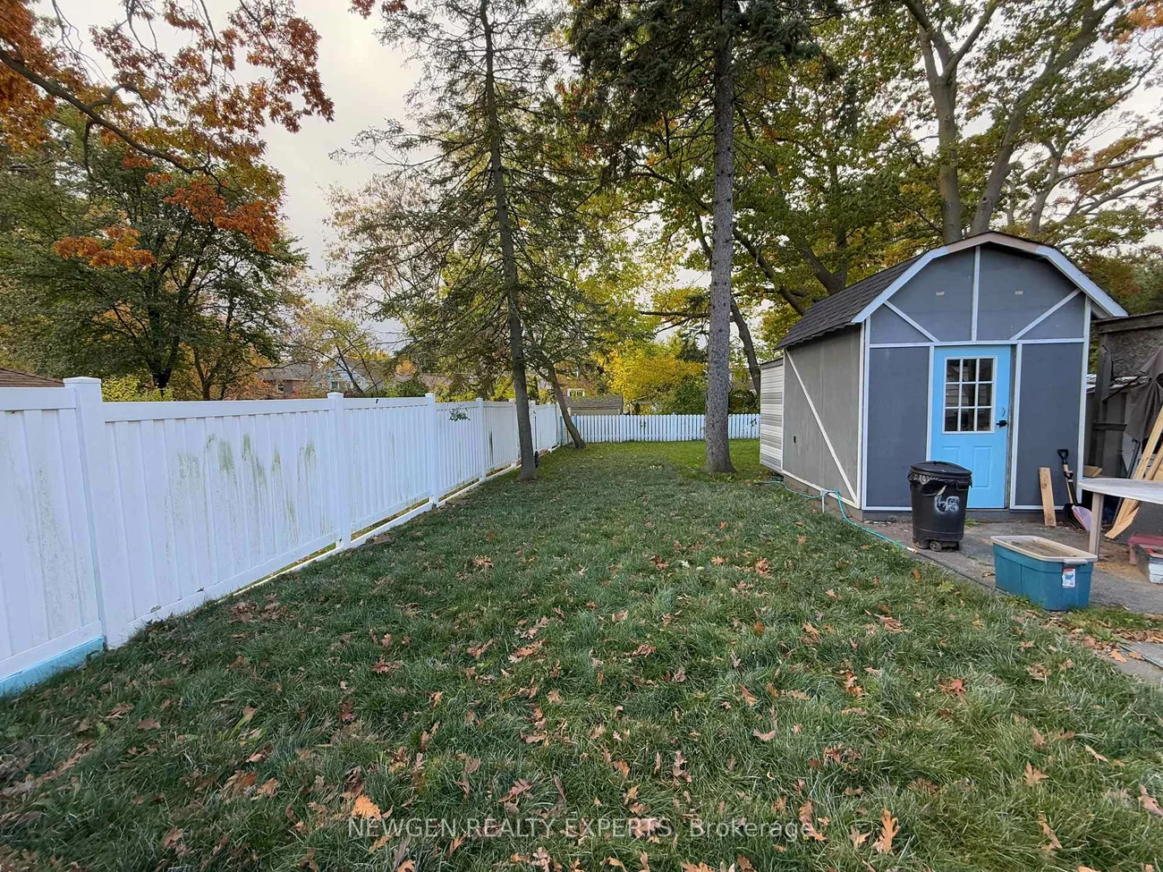 66, Mcdonald, Oakridge, Toronto