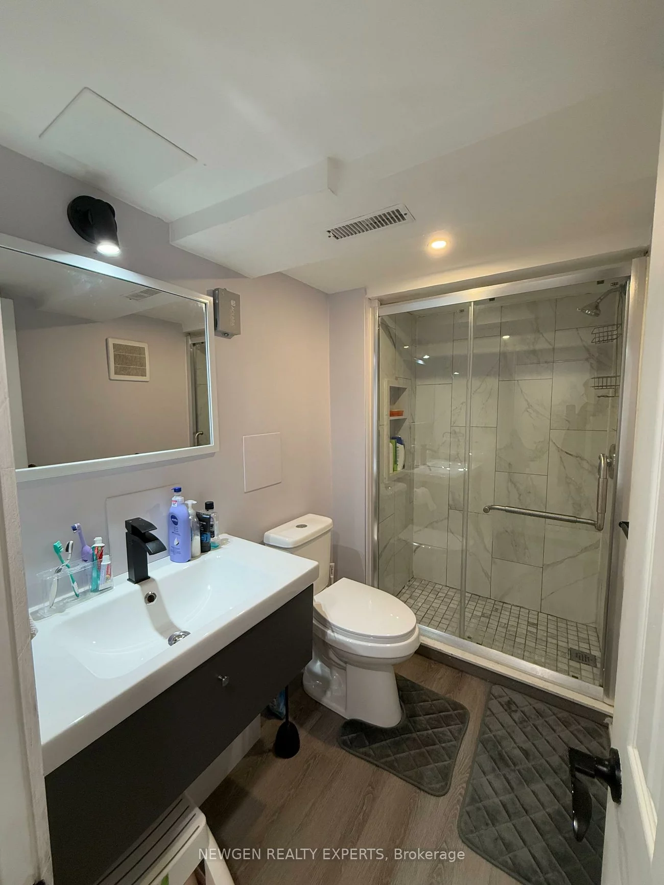 66, Mcdonald, Oakridge, Toronto