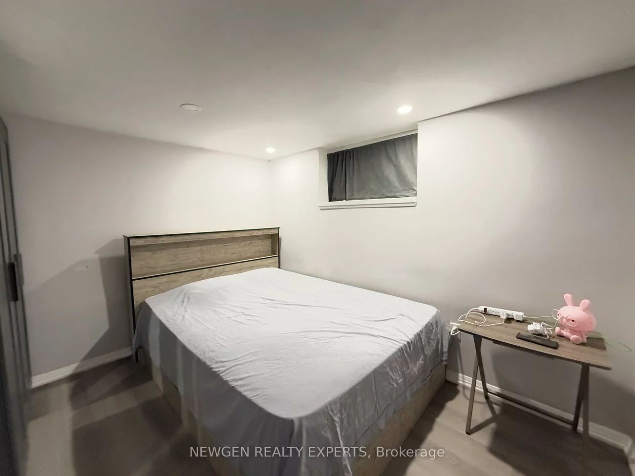 66, Mcdonald, Oakridge, Toronto