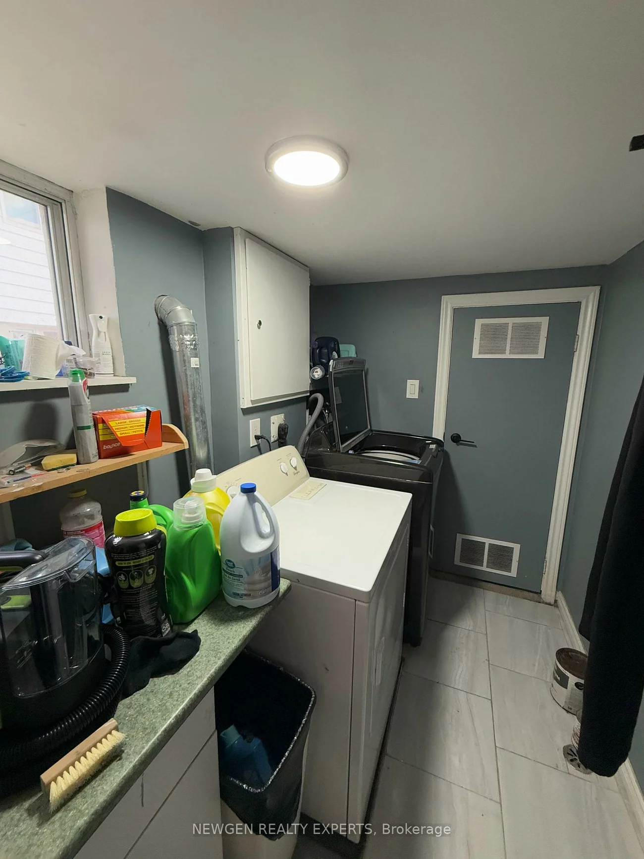 66, Mcdonald, Oakridge, Toronto