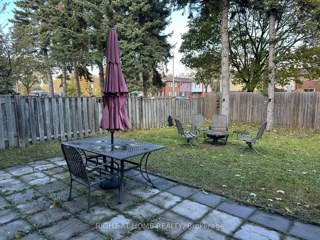 11, Myrna, Agincourt North, Toronto