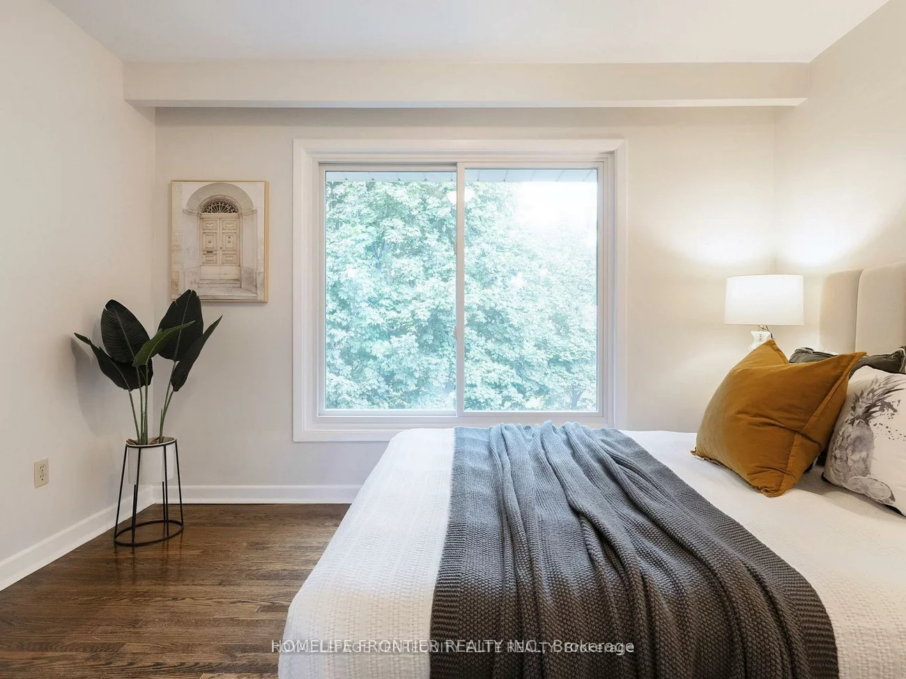 52, Landfair, Woburn, Toronto